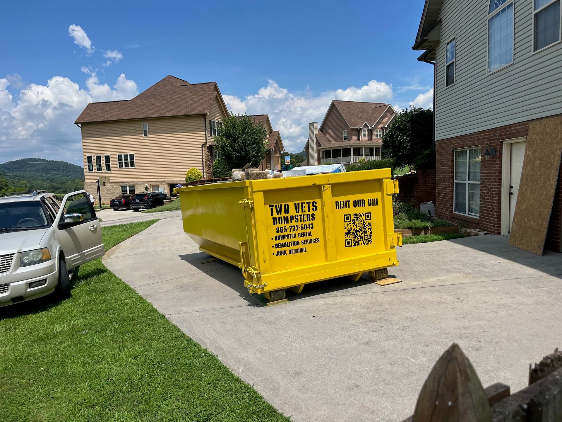 Blog post Why Sevierville Roofing Contractors Choose Two Gen Vets for Every Tear-Off image